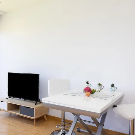 Home2book Charming Apartament Santa Ursula, Pool Lägenhet
